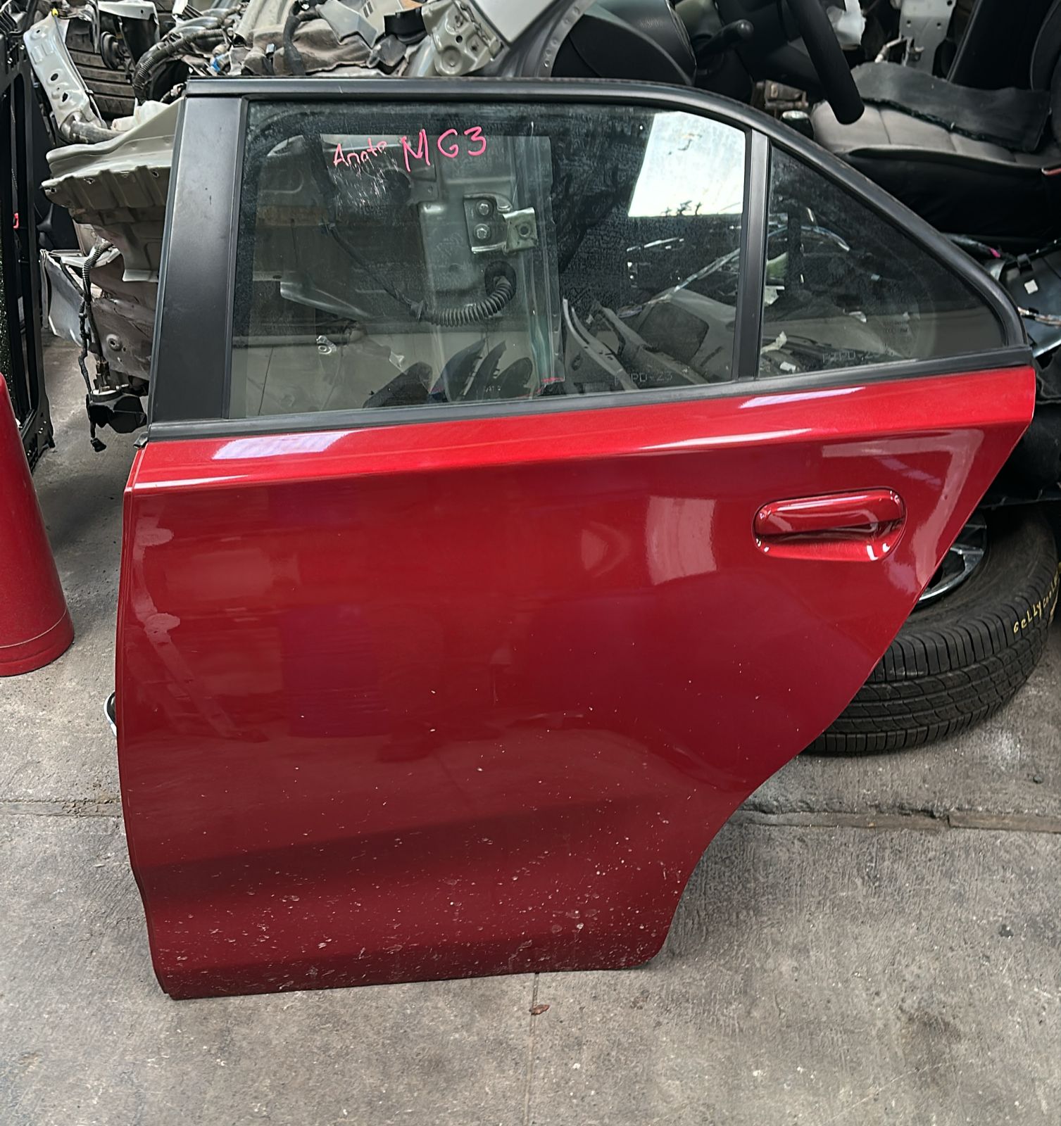 Puerta trasera izquierda MG 3 AUTO 2022