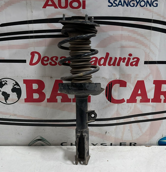 Amortiguador Delantero Derecho Detalle Toyota Corolla Cross Cvt 2022