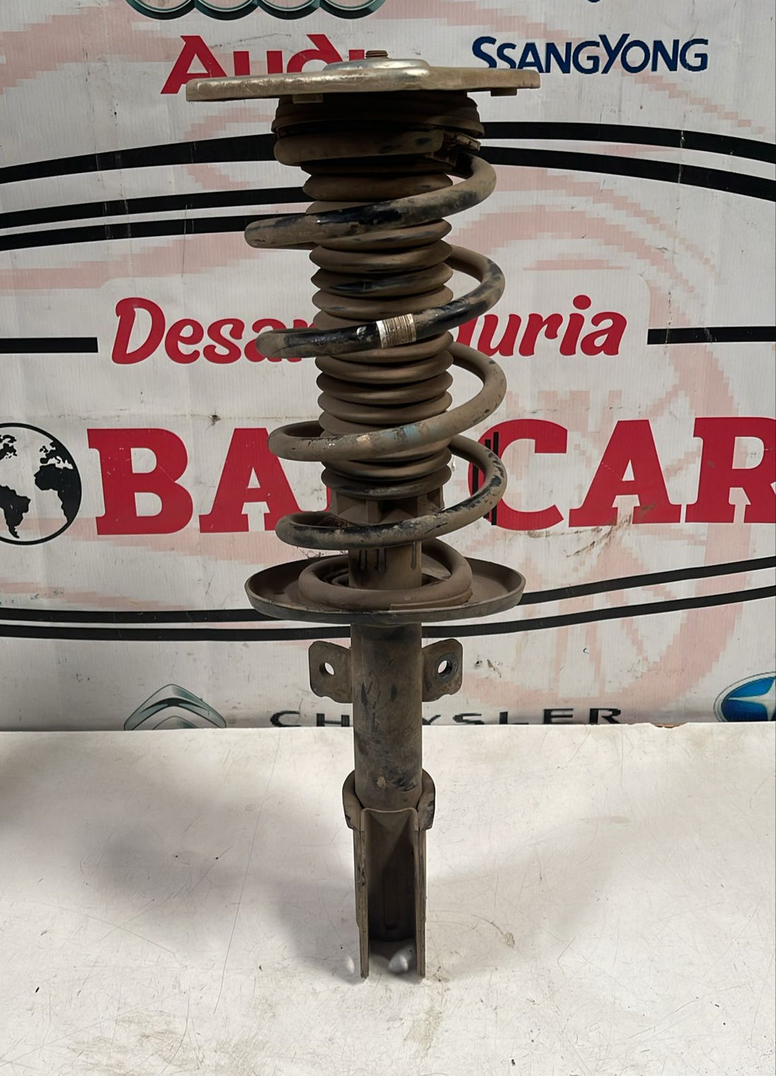 Amortiguador Delantero Izquierdo  Traveller Business Bluehdi 2.0 2021