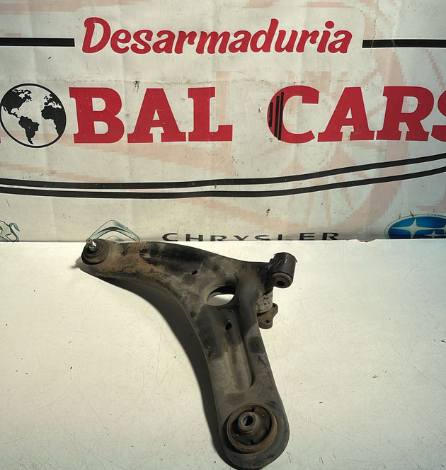 Bandeja Izq Delantera Dfsk Sub Glory 580 1.8 2020