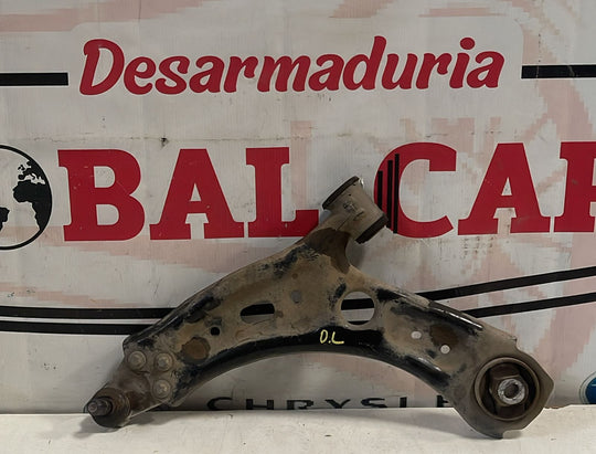 Bandeja Delantera Izquierda Jeep Renegade Sport Lx 1.8 Aut 2022