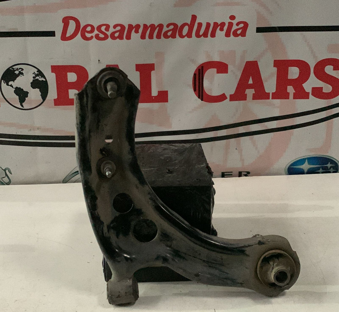 Bandeja Derecha Yaris Sport Gle 1.5 2021