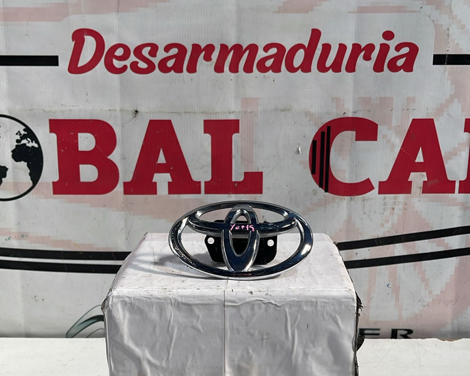 Emblema Trasero  Yaris Sport Gle 1.5 2021